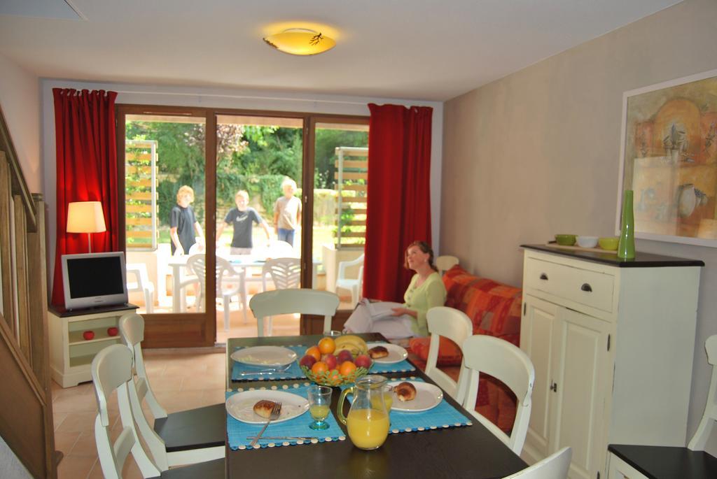 Lagrange Grand Bleu Vacances - Residence La Closerie Barjac  Exterior foto