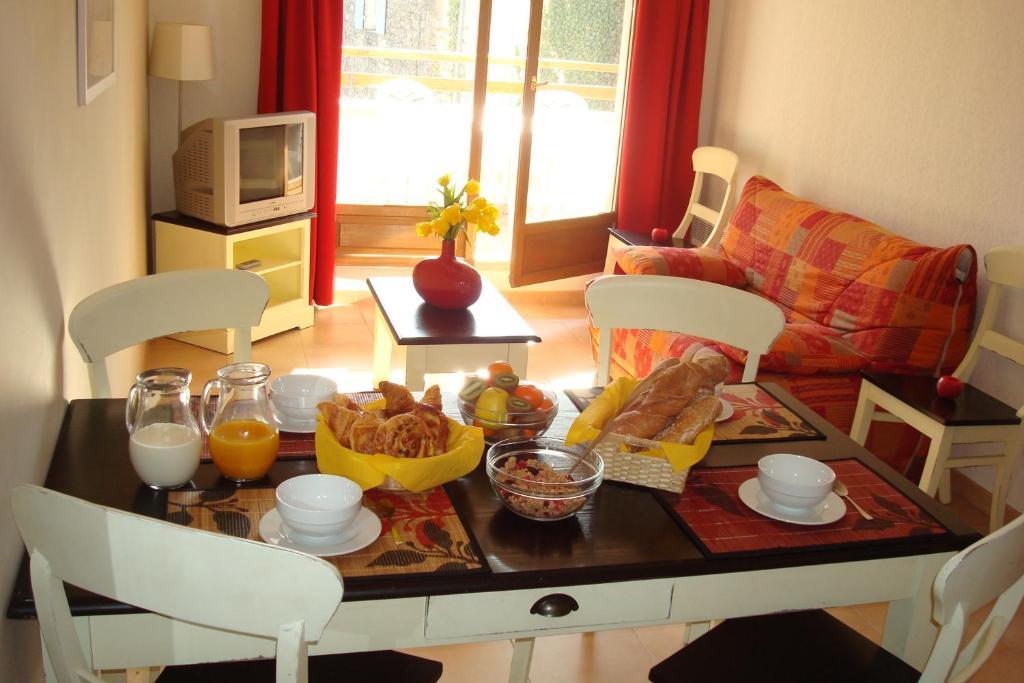 Lagrange Grand Bleu Vacances - Residence La Closerie Barjac  Zimmer foto